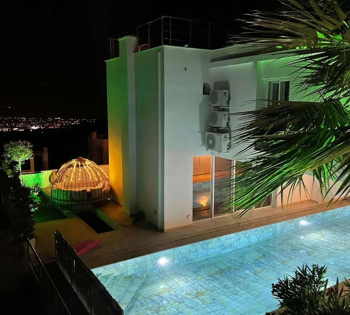 Luxusvilla Mit Panorama-Meerblick 20M Privatpool Kusadası